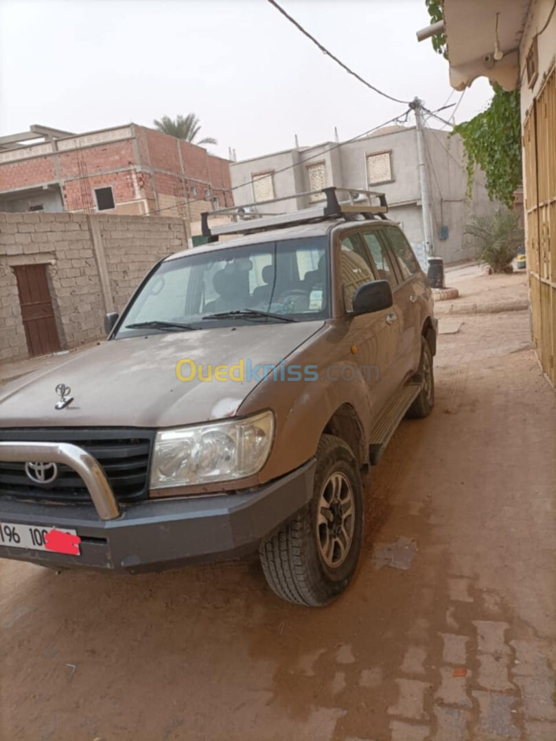 Toyota Land Cruiser 2000 Land Cruiser