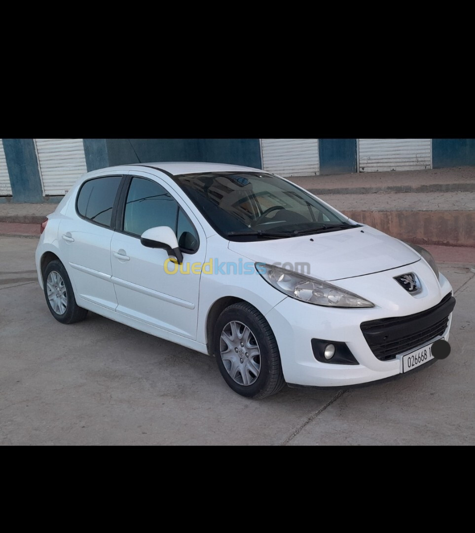 Peugeot 207 2012 