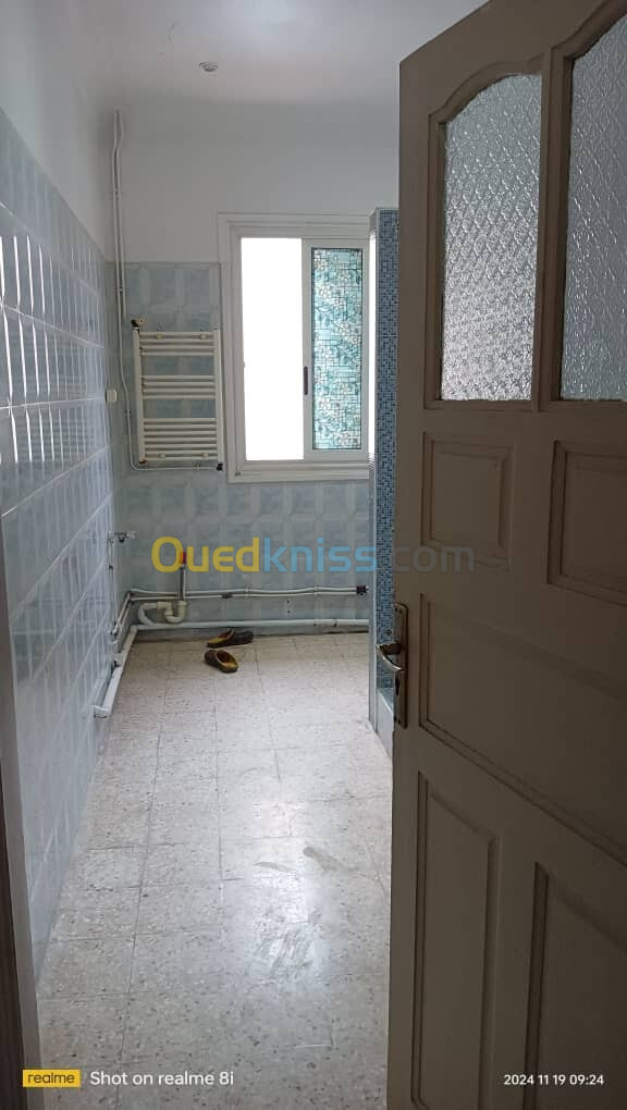 Location Niveau De Villa F4 Alger El harrach