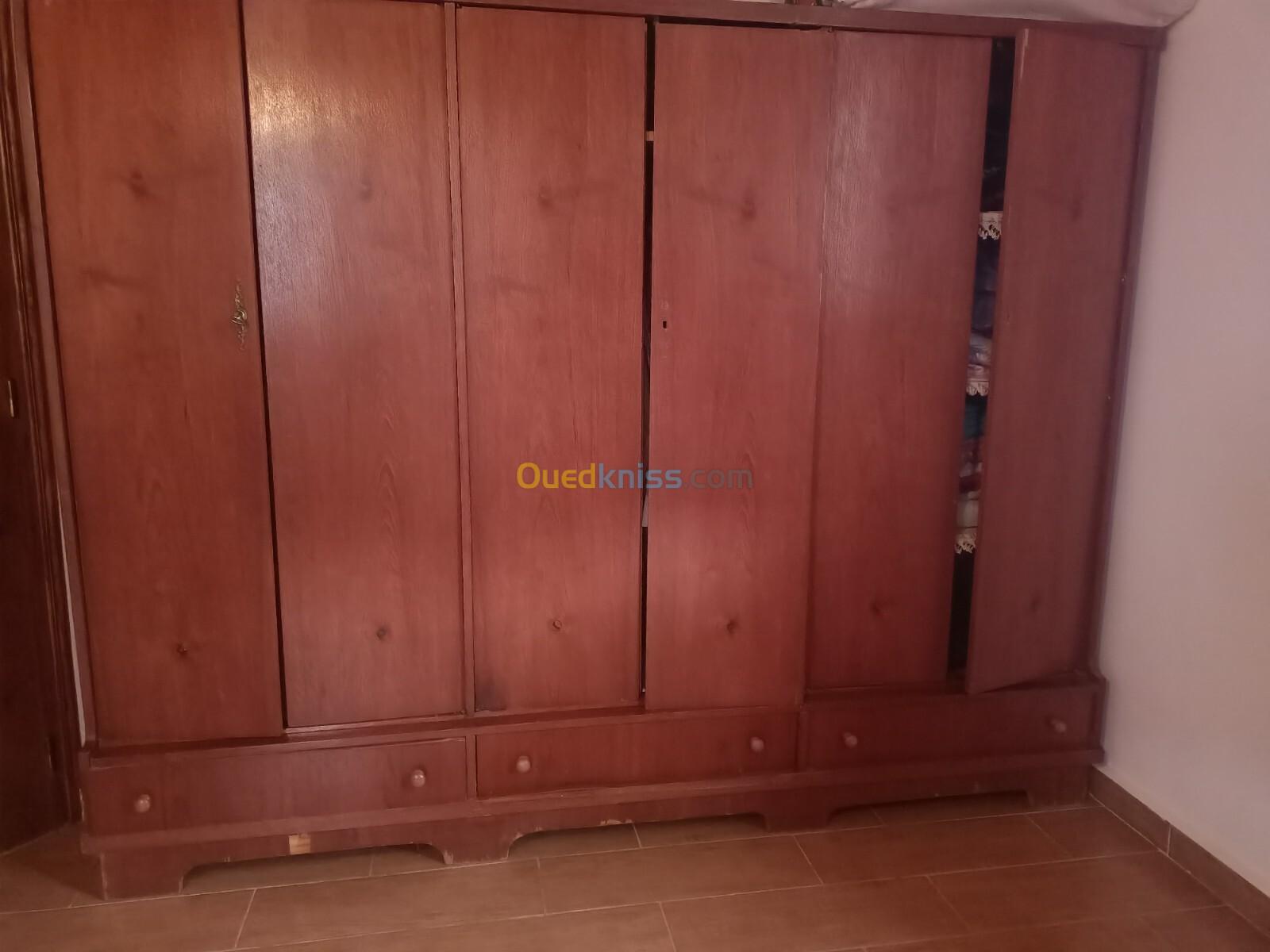 Armoire 6 portes