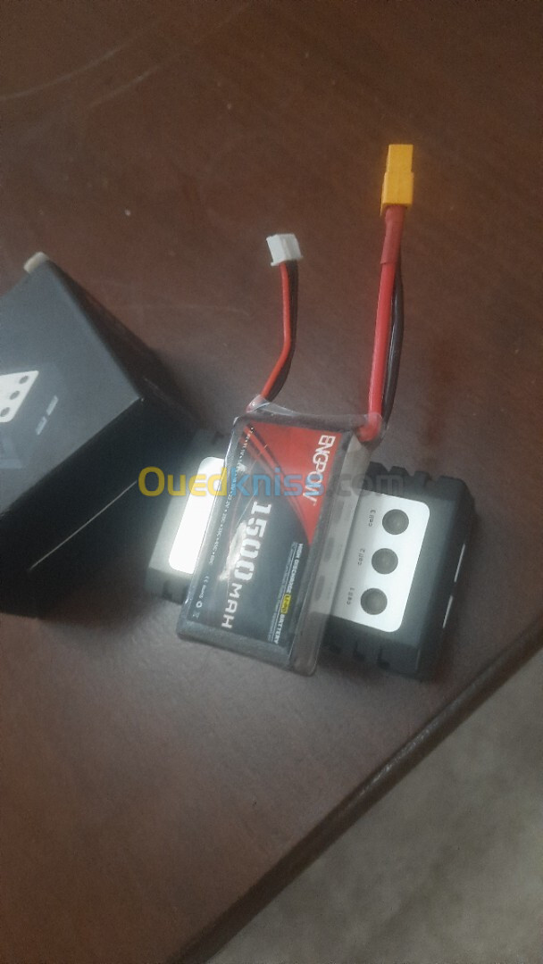 Battery Lipo +chargeur