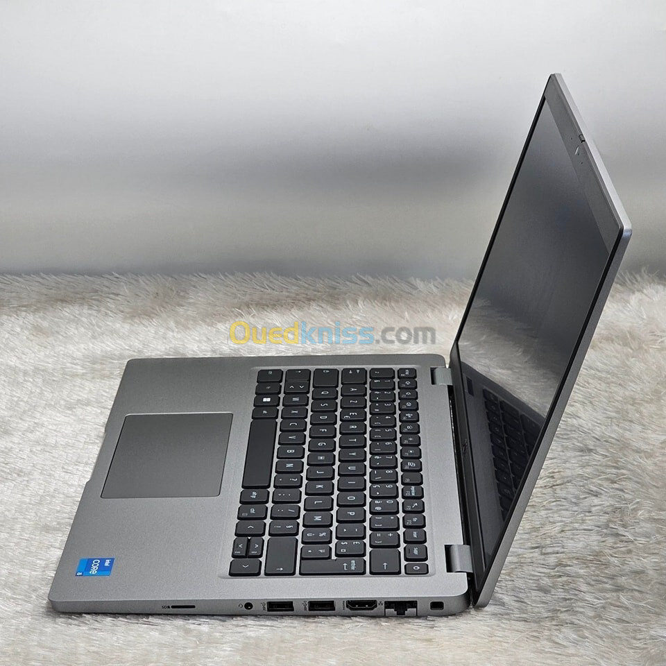 DELL LATITUDE 5430 / 12th i5-1235U / 16Go DDR4 / 512SSD / 14" FHD