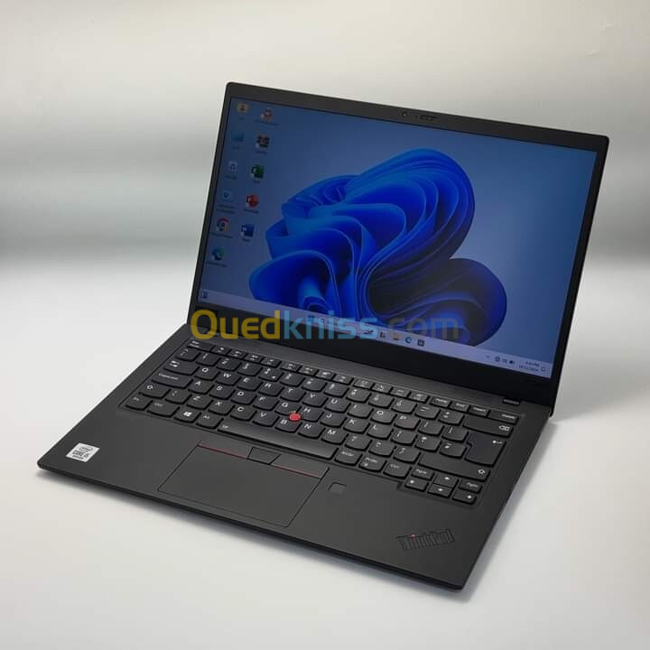 LENOVO THINKPAD X1 CARBON GEN 8 / 10th i5-10210U / 8GO DDR4 / 256GO SSD / 14 FHD