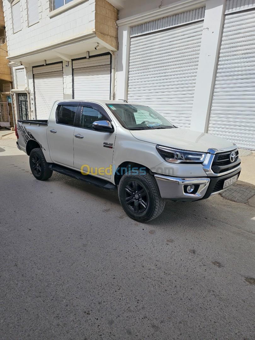 Toyota Hilux 2021 LEGEND SC 4x4