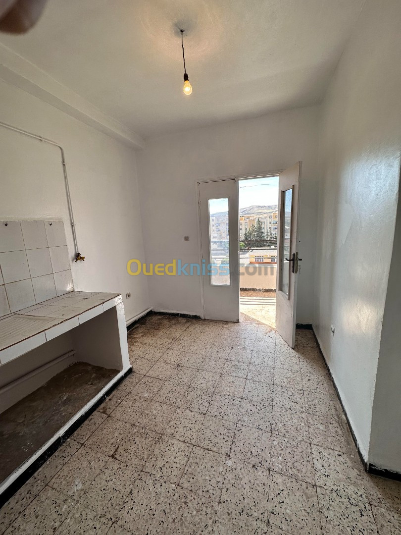 Vente Appartement F3 Sidi bel abbes Ain el berd