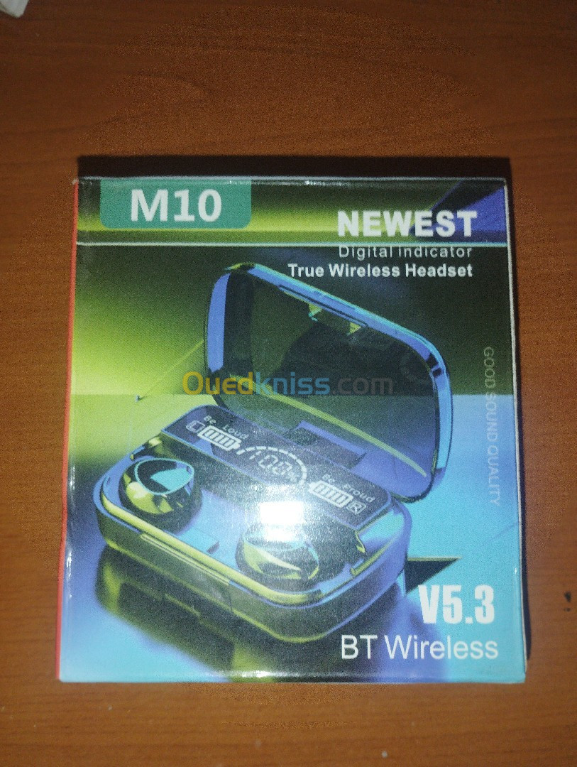 M 10 BLUETOOTH HEADPHONES 