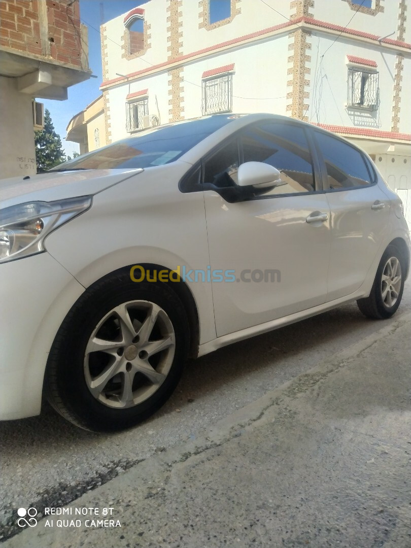 Peugeot 208 2013 Active