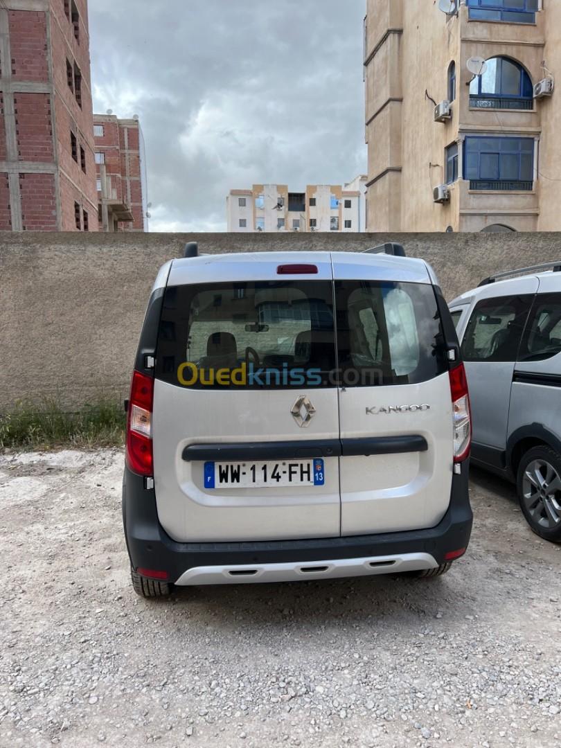 Renault Kangoo stepway 2024 