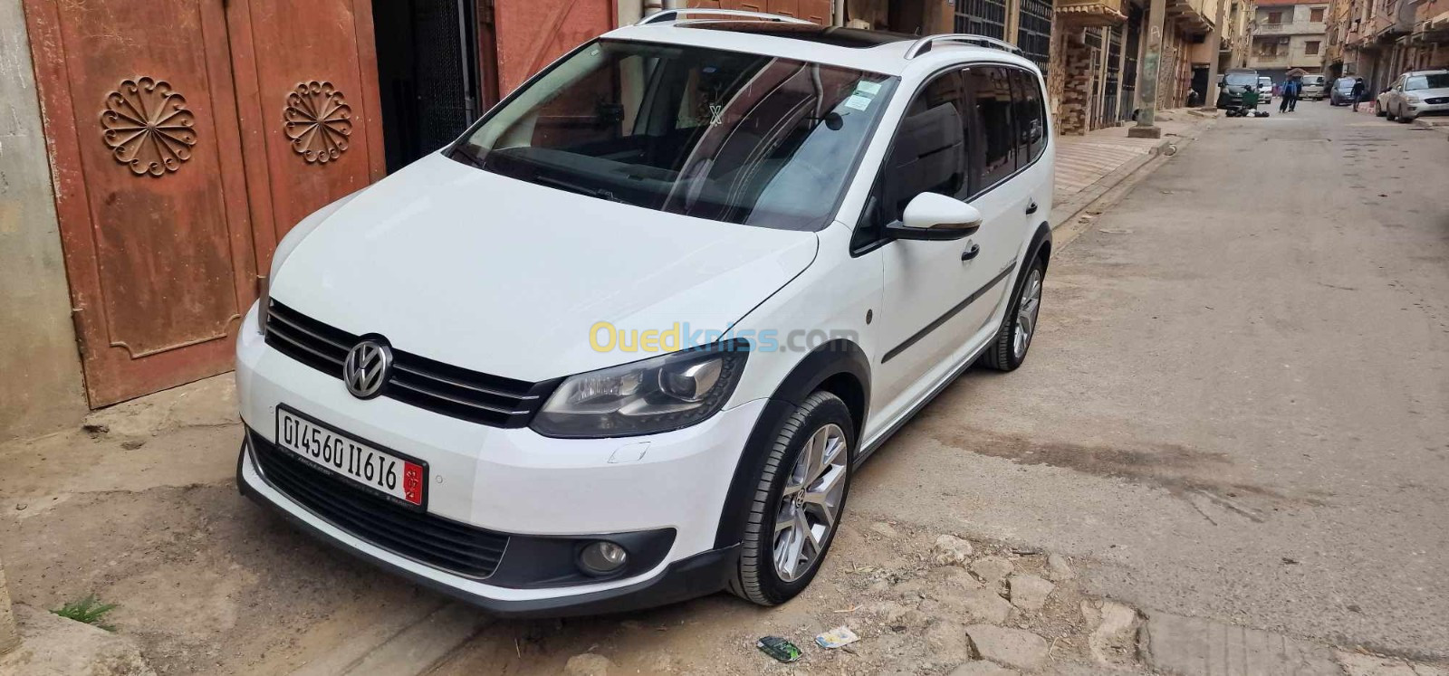 Volkswagen Touran Cross 2016 Touran Cross