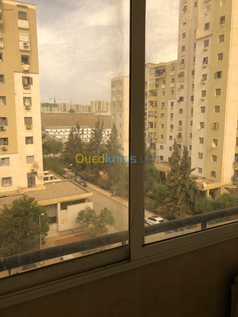 Location Appartement F4 Alger Douera