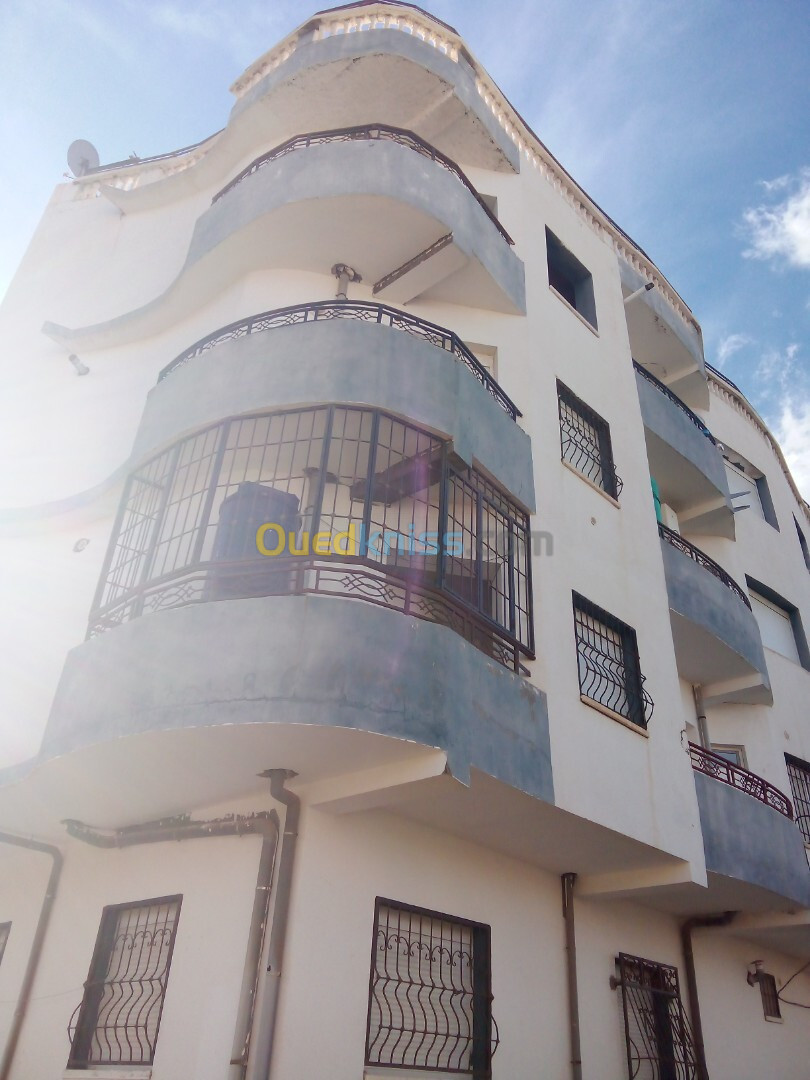 Vente Appartement F2 Tizi Ouzou Azeffoun