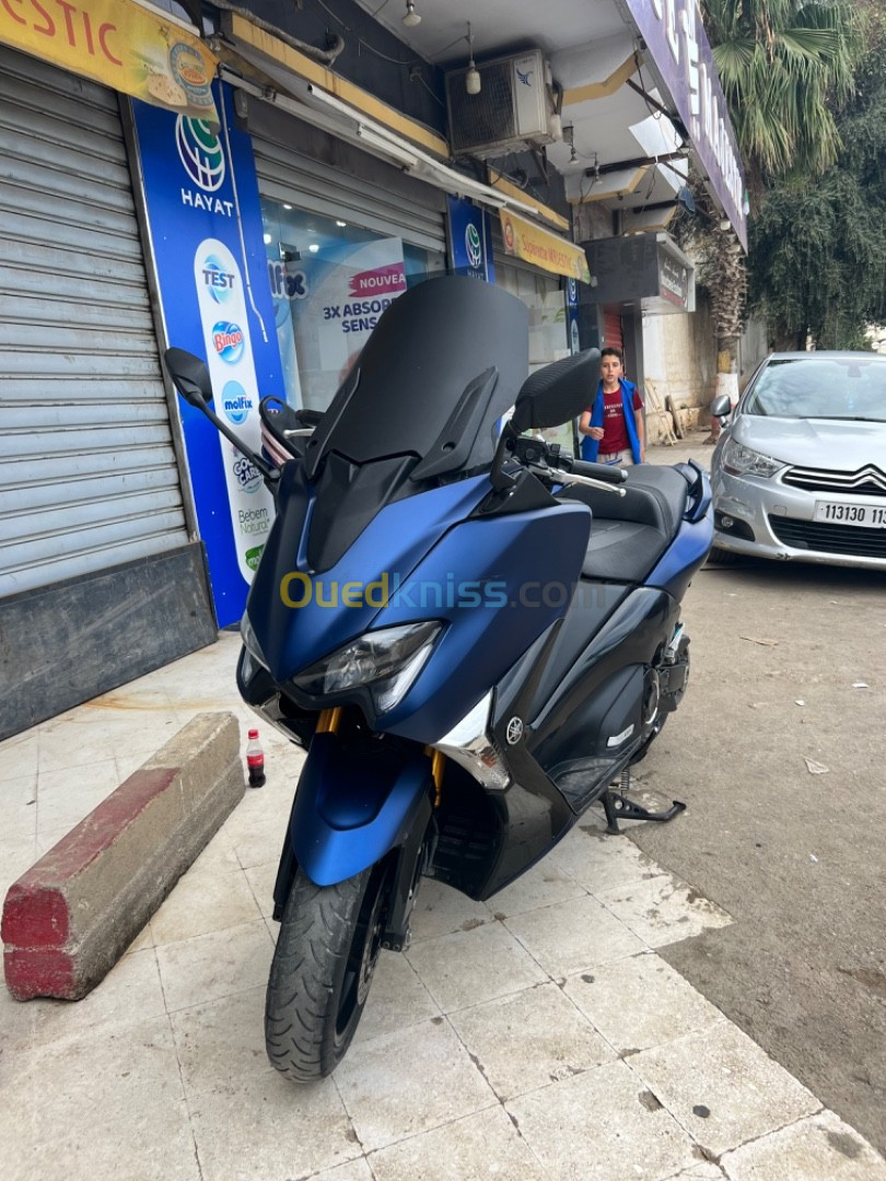 Yamaha T max 530 DX 2019