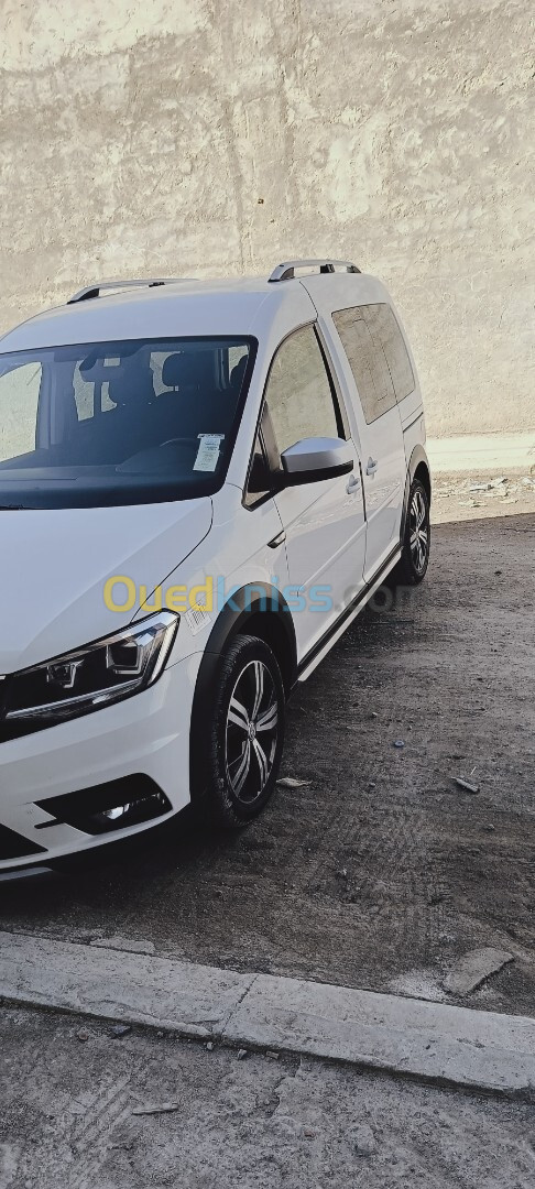 Volkswagen Caddy 2018 Alltrack