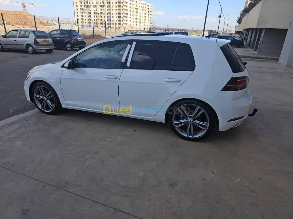 Volkswagen Golf 7 2018 Carat