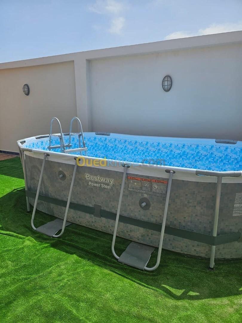 Je mettrai en vente une piscine bestway en très bonne 4m24 / 2m50 / 1m