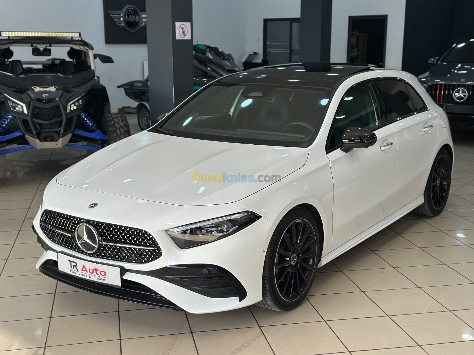 Mercedes A200 2024 AMG LINE