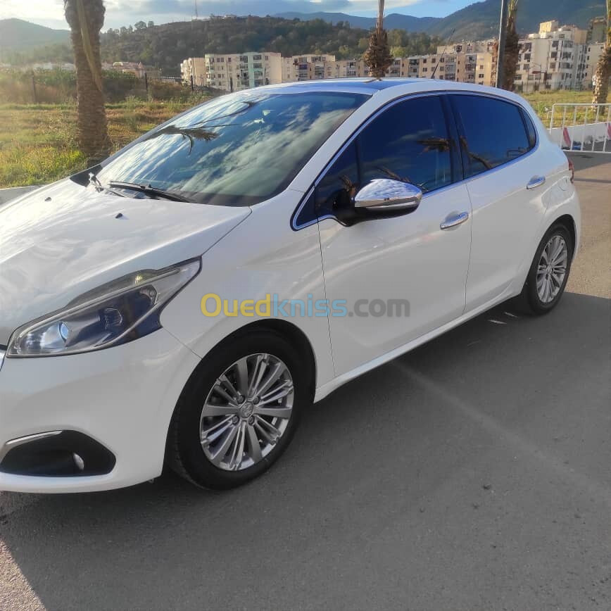 Peugeot 208 2016 Active Facelift