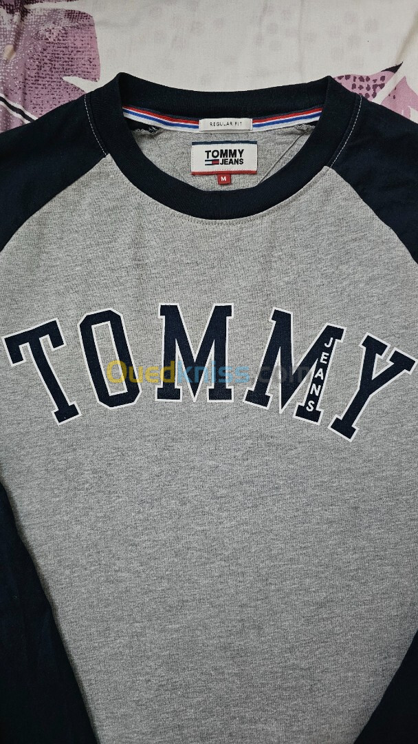 Pull Tommy hilfiger original taille M 