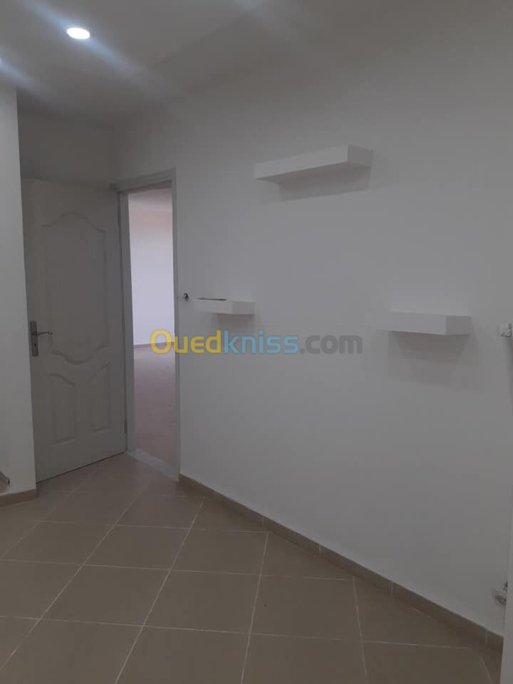 Vente Appartement F3 Alger Bouzareah