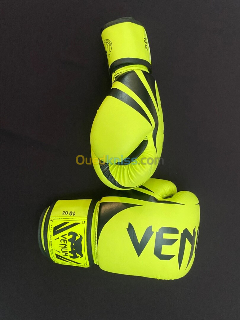 Gants de boxe venum