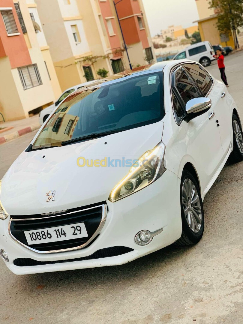 Peugeot 208 2014 Allure