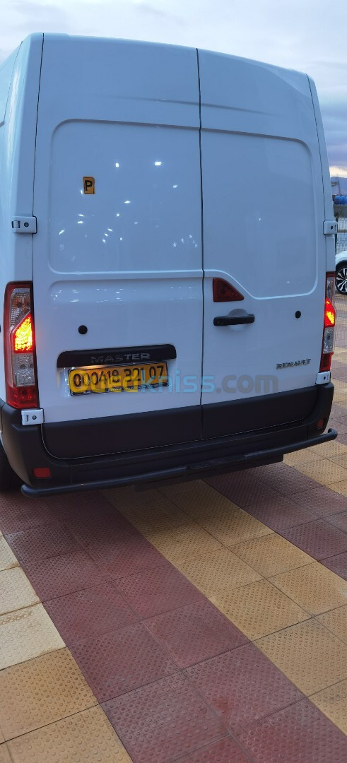 Renault Master 2021