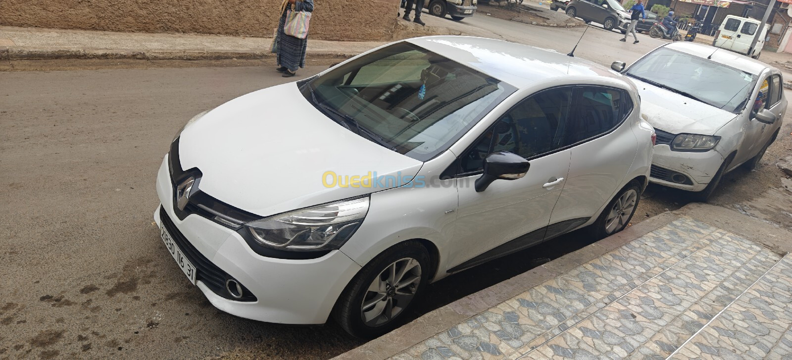 Renault Clio 4 2016 Limited 2