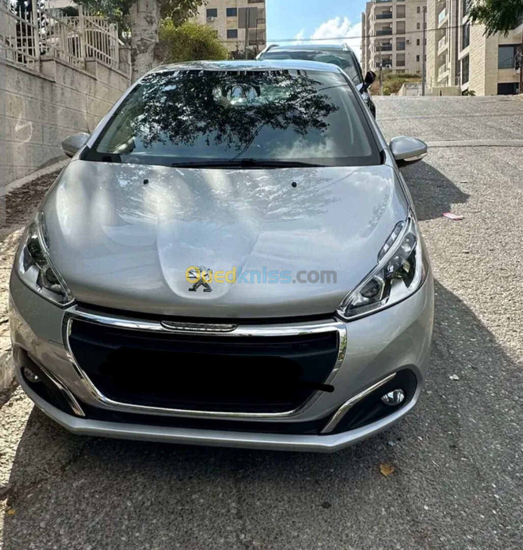 Peugeot 208 2016 208