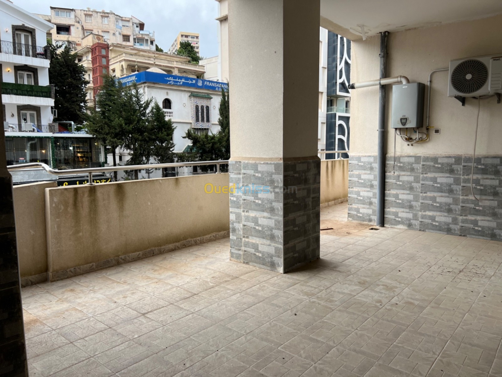 Location Appartement F3 Alger Hydra