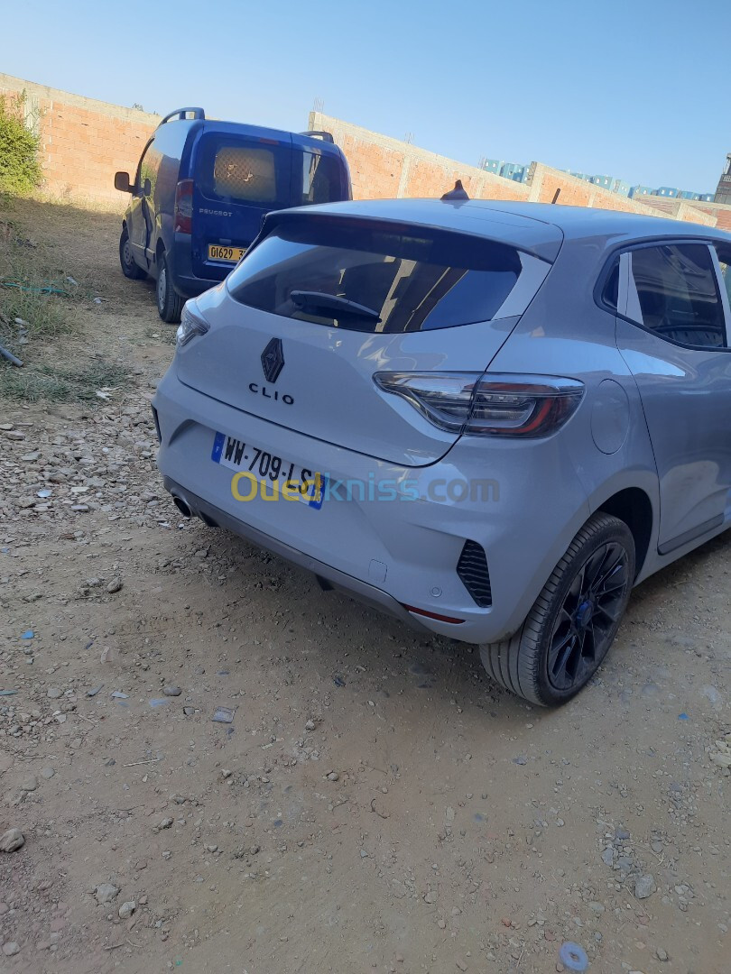 Renault Clio ALPINE 2024 