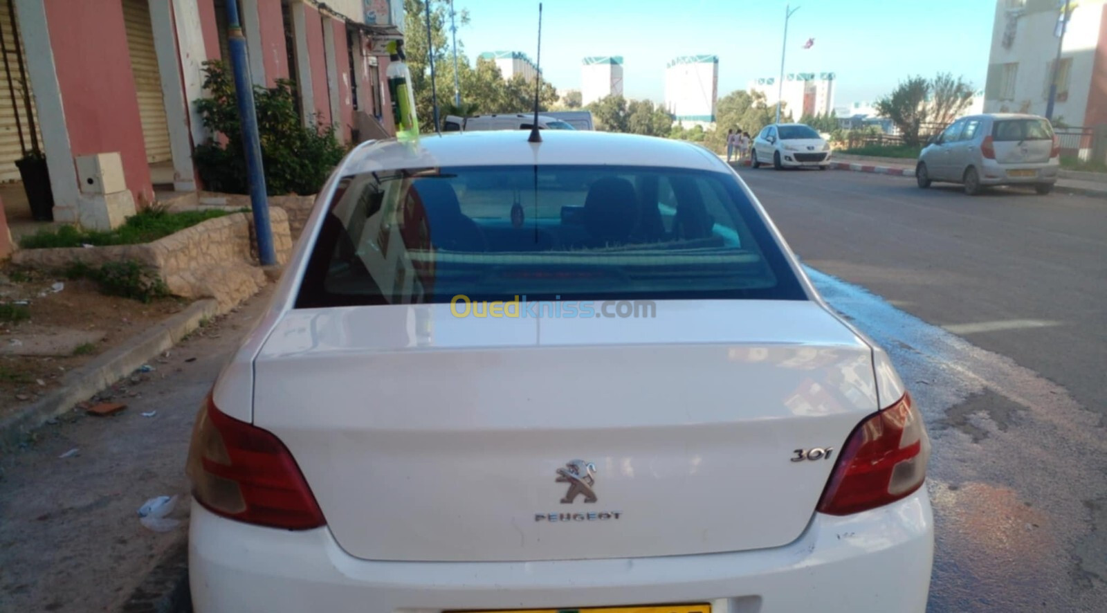 Peugeot 301 2013 نبرز برك