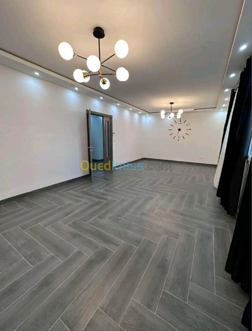 Vente Appartement F5 Alger Bordj el kiffan