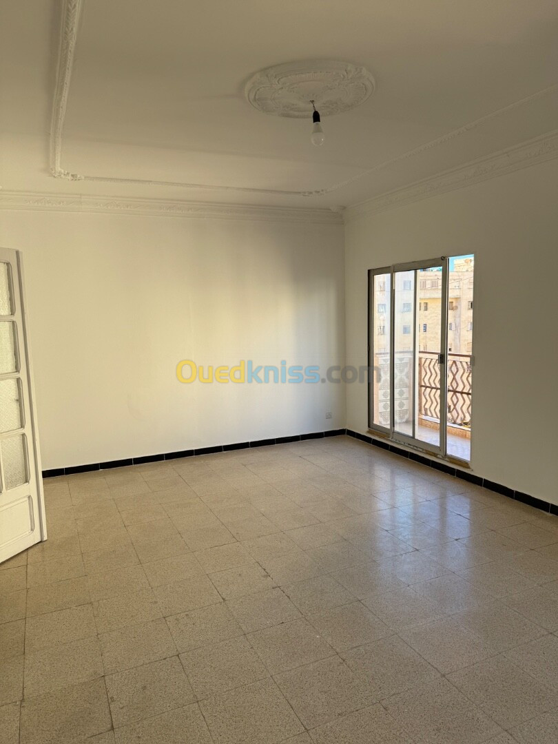 Location Appartement F3 Oran Oran