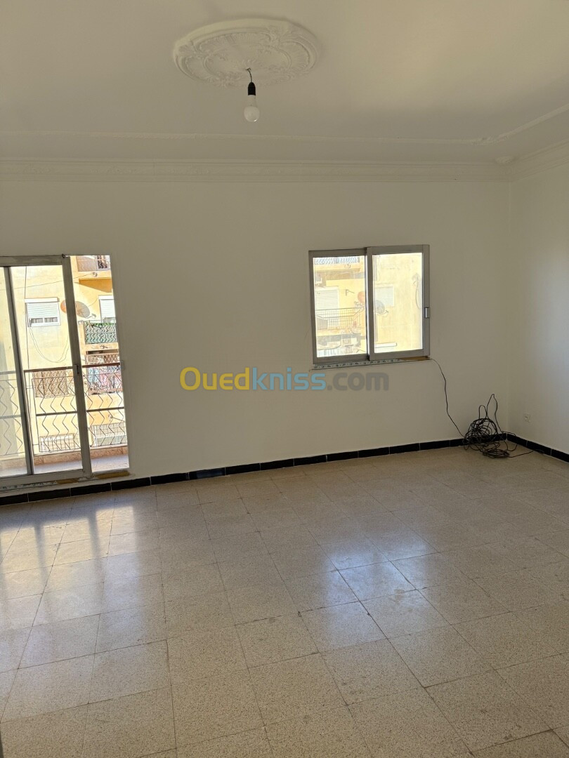 Location Appartement F3 Oran Oran