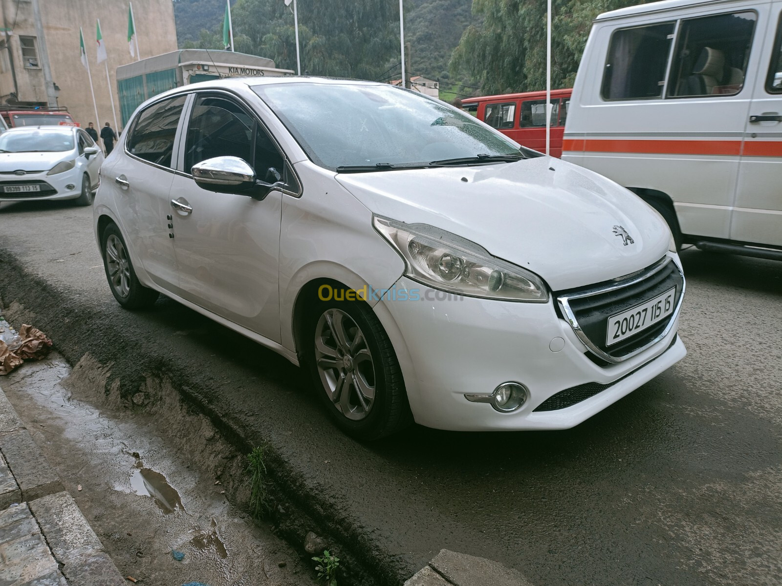 Peugeot 208 2015 Allure