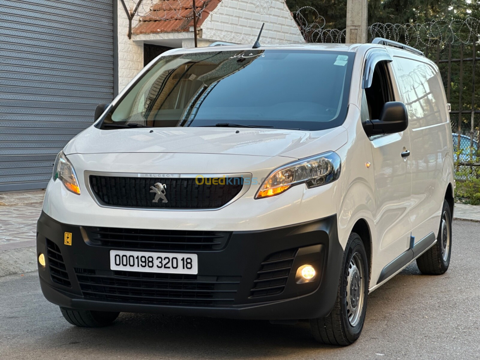 Peugeot Expert 2020 V.U Court