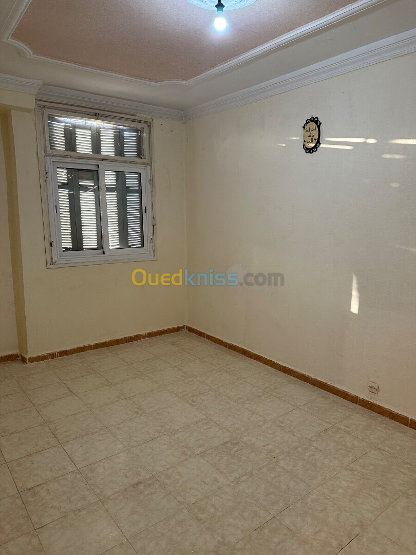 Location Appartement F4 Alger Rouiba