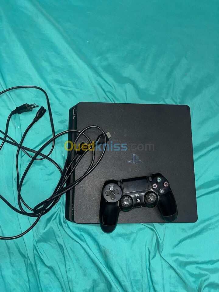 Ps4 slim 500g sans flash 11.50