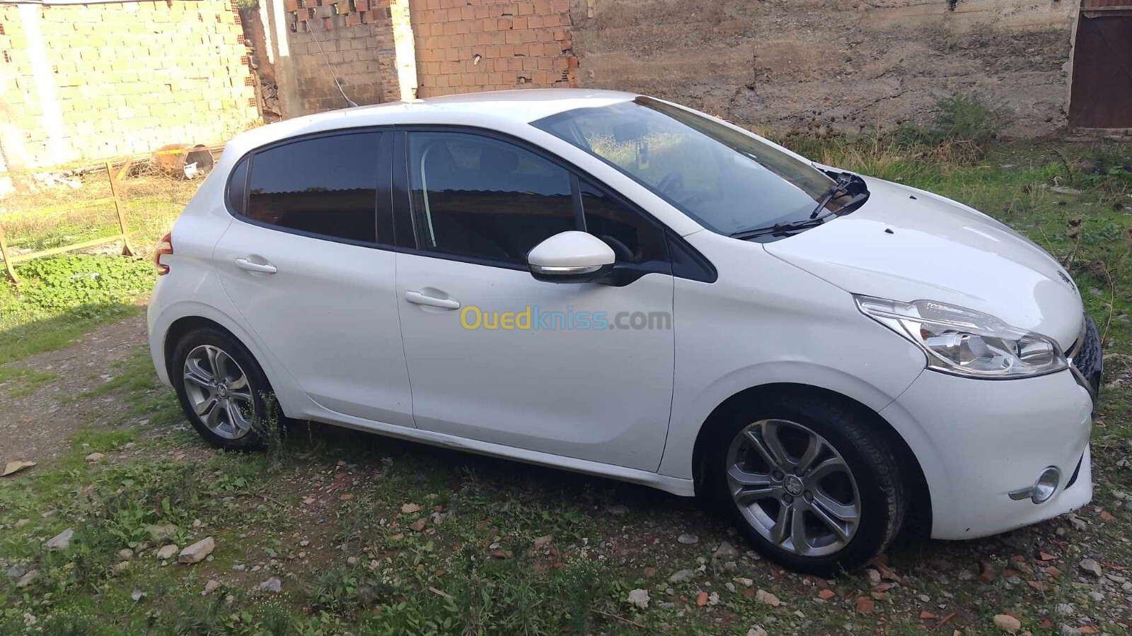 Peugeot 208 2014 Active