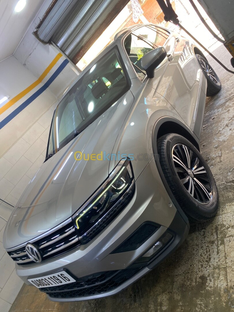 Volkswagen Tiguan 2019 Driver