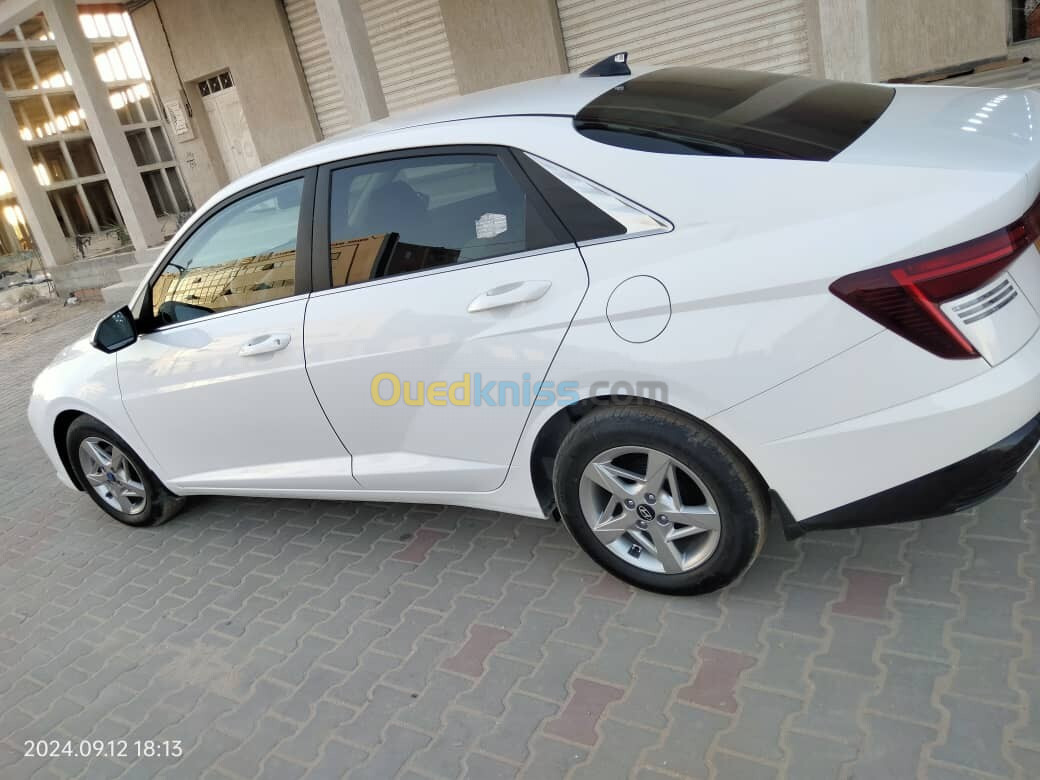 Hyundai Accent 2023 10