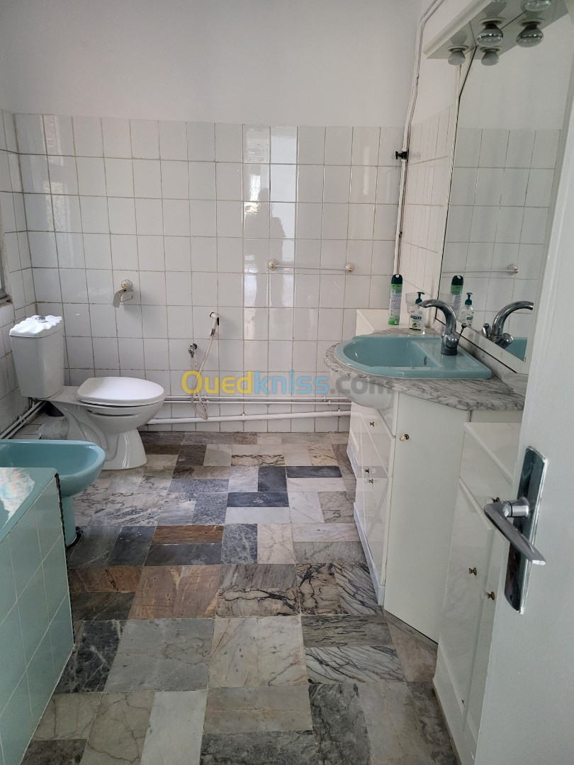 Vente Appartement F5 Alger Ben aknoun