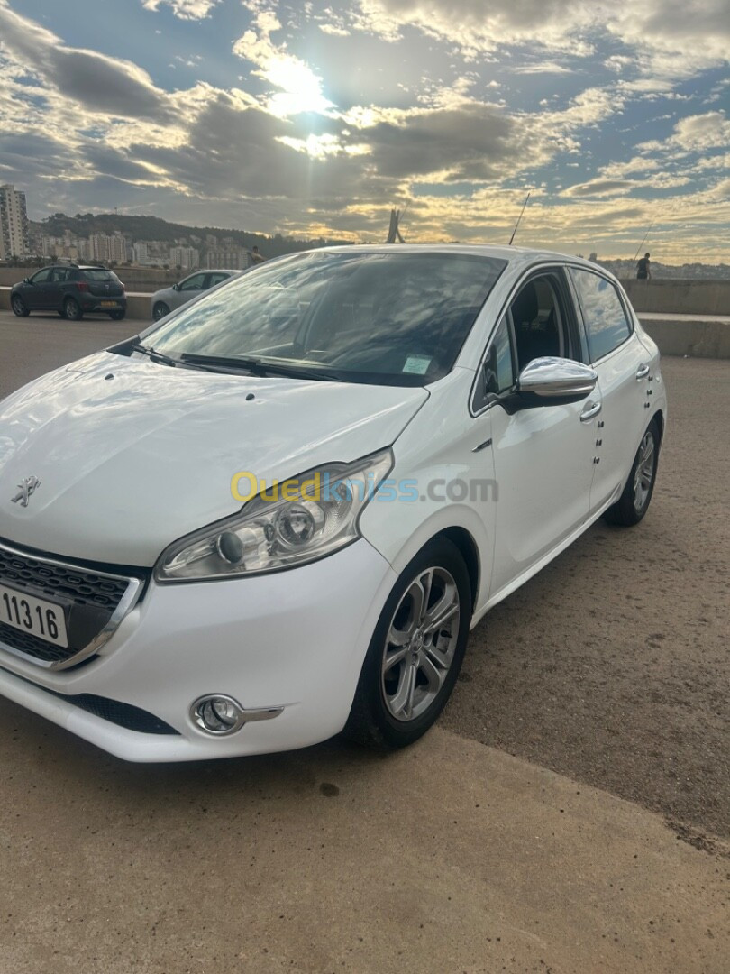 Peugeot 208 2013 Allure