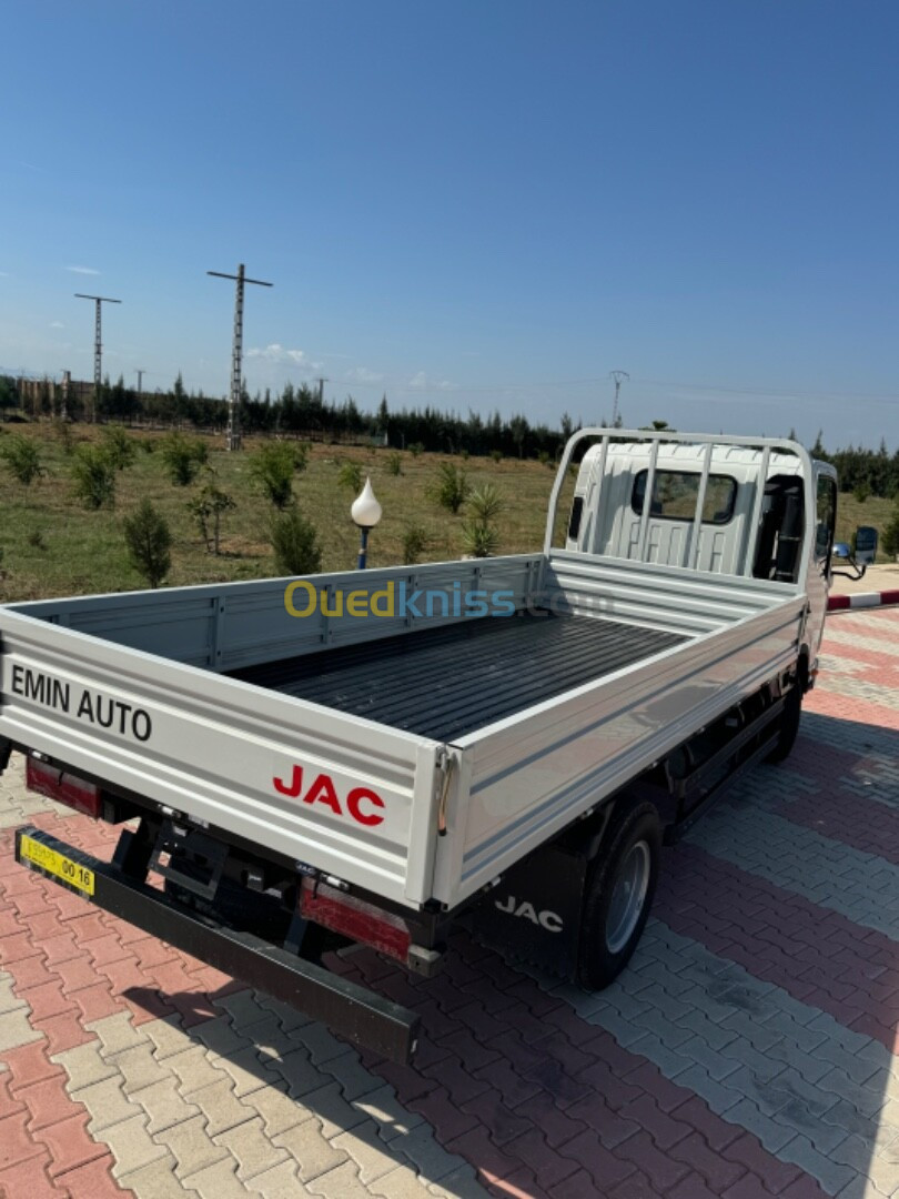 JAC 1040s 2023 