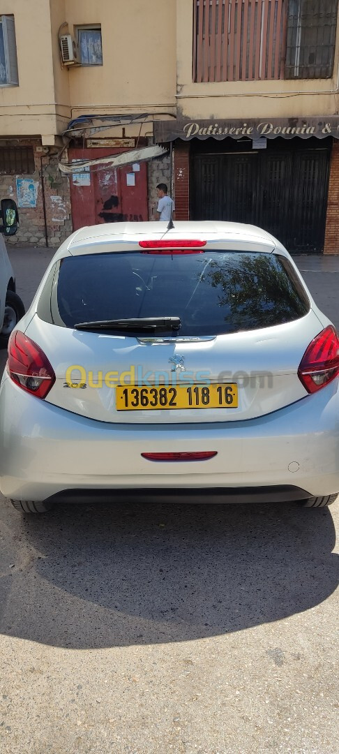 Peugeot 208 2018 Active Facelift