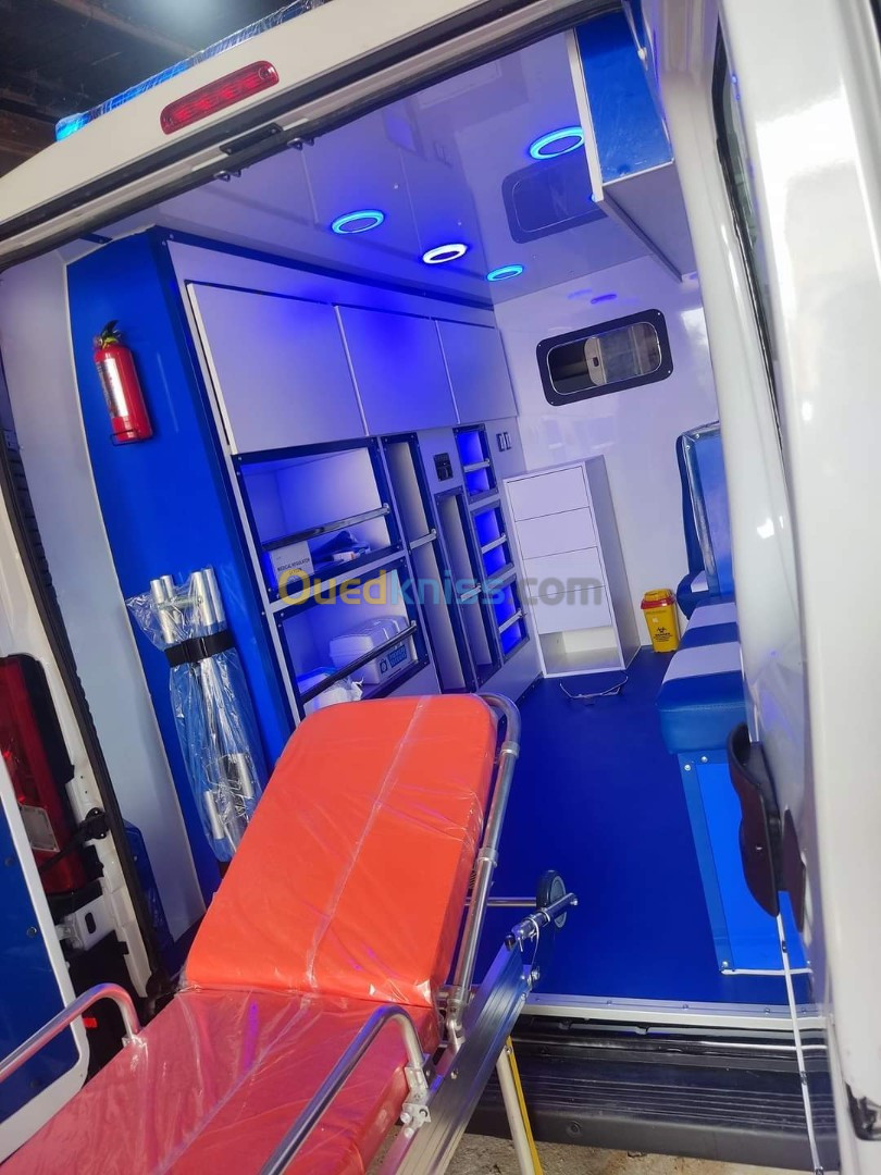 Ducato ambulance Fait 2023