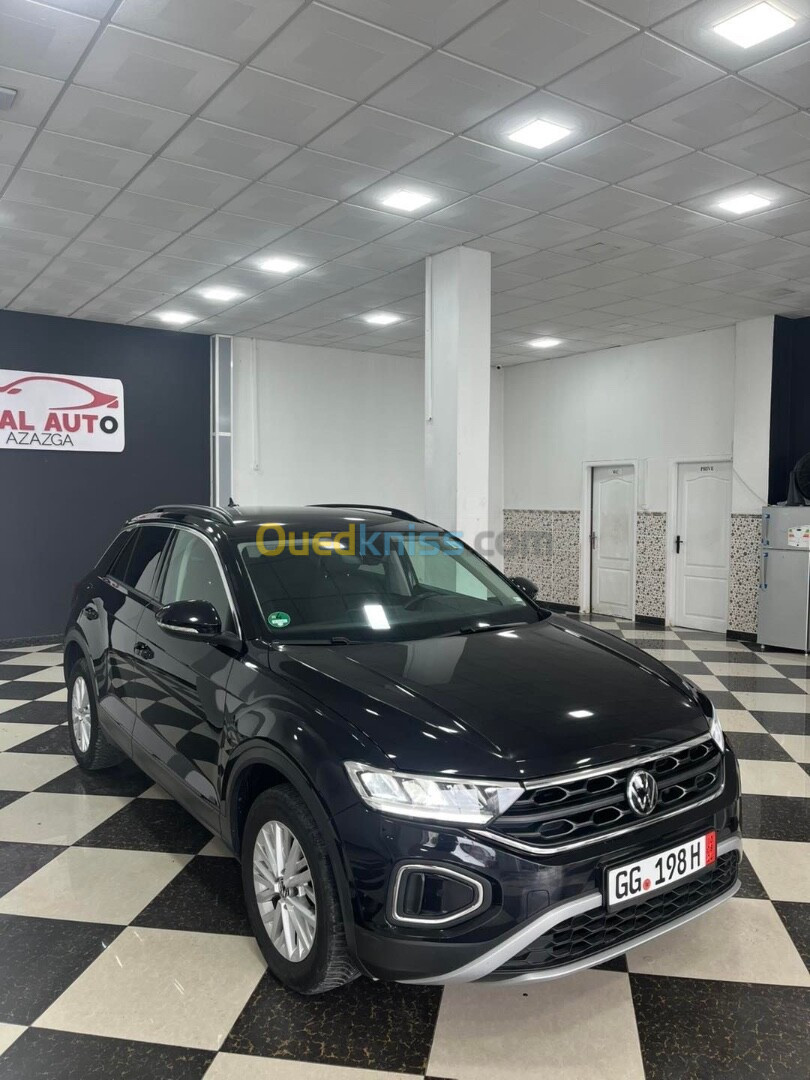 Volkswagen T-Roc 2022 Life