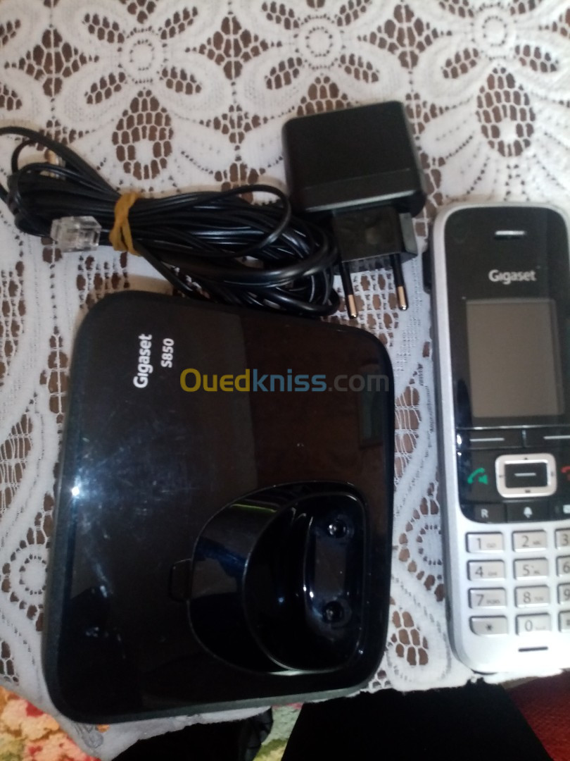 Téléphone fixe Gigaset S850