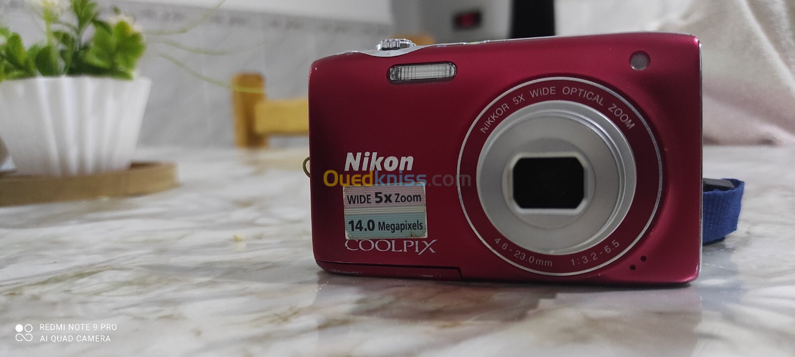 Nikon (14 Mpixel)