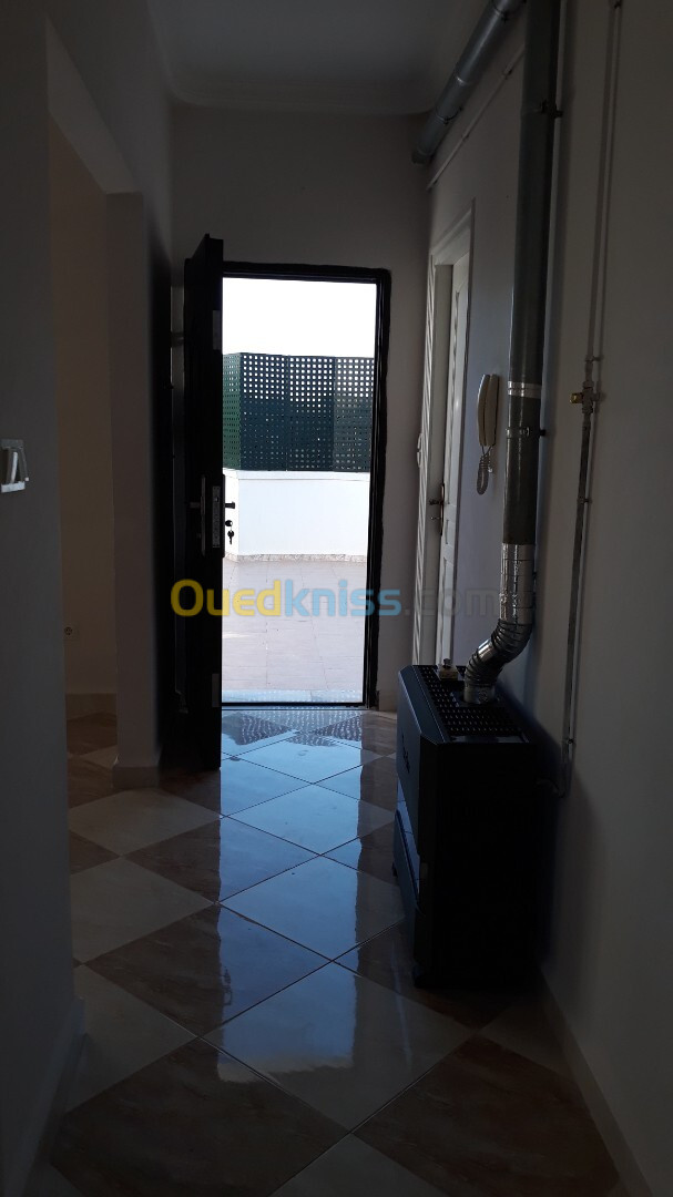 Location Niveau De Villa F3 Alger Draria